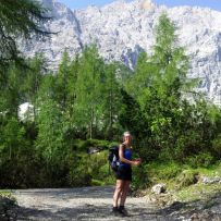 Aufgrund Altschnee auf der Birkarspitze nahmen wir die Alternativroute mit Abstieg von der Lamsenjochhütte entlang des Karwendel