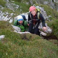 Ruth und Ulrike am Abseilpunkt